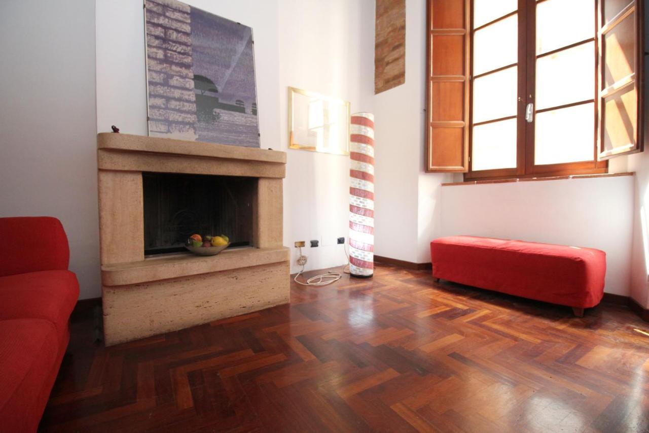 Logge Del Papa Apartment เซียนา ภายนอก รูปภาพ